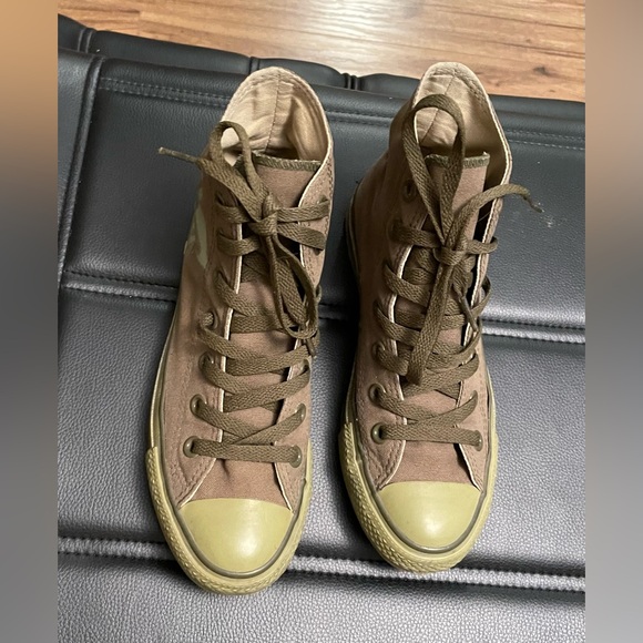 Unisex Converse Chuck Taylor All Star shoes - Picture 2 of 6